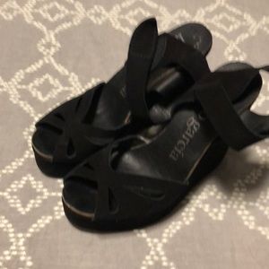 Pedro García wedges